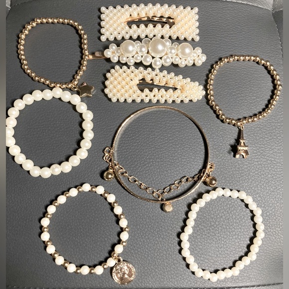 Accessories - BUNDLE DEAL❗️3 Pack Pearl Hair Clips/ GOLD BANGLE BRACELET